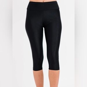 Calypsa Capri Swim‎ Leggings black size large new with tags in packaging